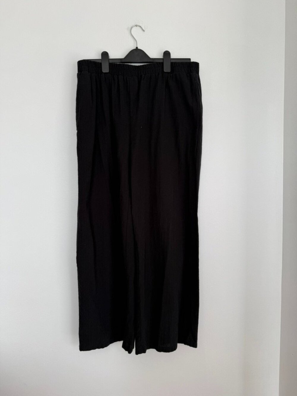 Jusfashion Cotton Dandelion Graphic Top & Black Wide Leg Pants Set - Picture 7 of 11